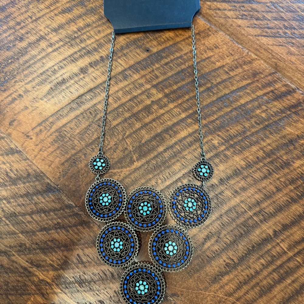 The Limited Necklace